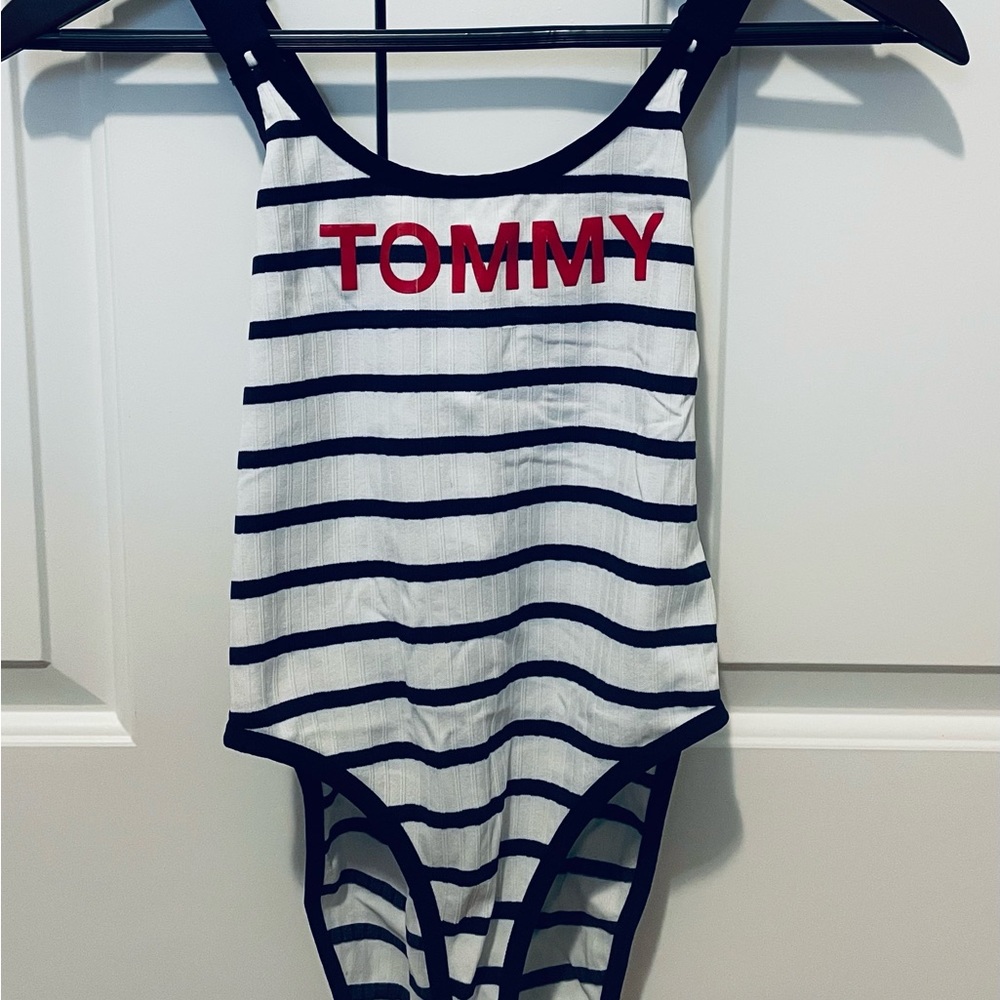 ❤️ Tommy Hilfiger Striped Seamless Bodysuit ❤️